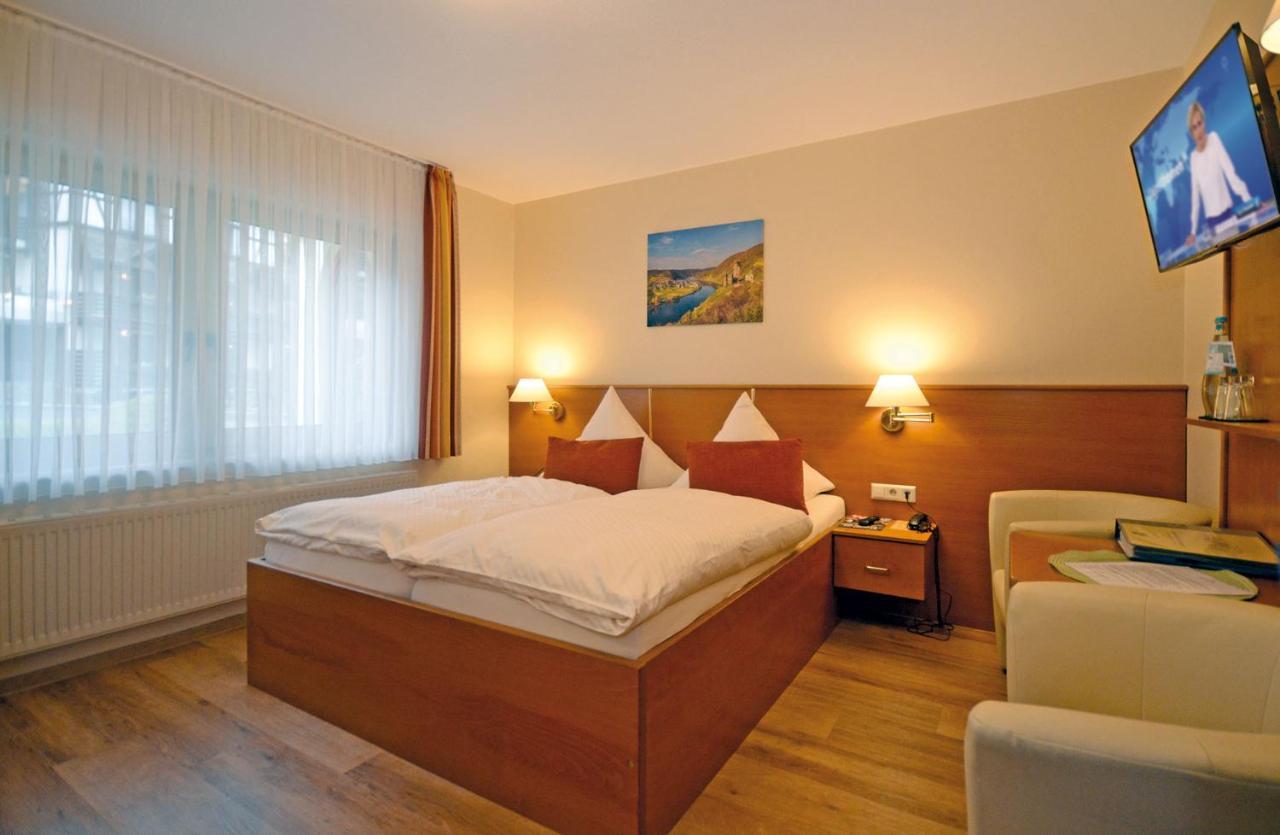 Hotel Burgfrieden ไบล์ชไตน์ ภายนอก รูปภาพ