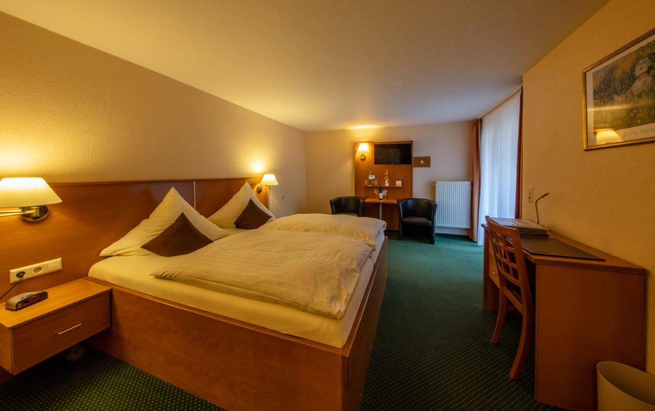 Hotel Burgfrieden ไบล์ชไตน์ ภายนอก รูปภาพ