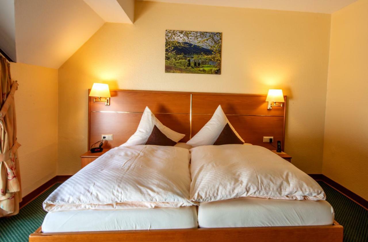 Hotel Burgfrieden ไบล์ชไตน์ ภายนอก รูปภาพ
